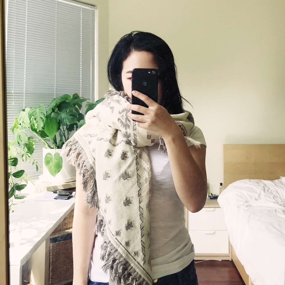 Wilfred blanket scarf